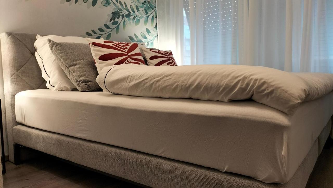 Apartamento King Bed 4 People Near Basel, Switzerland, Weil Am Rhein, Loerrach, Germ'Any, Near Airport Saint-Louis  Exterior foto